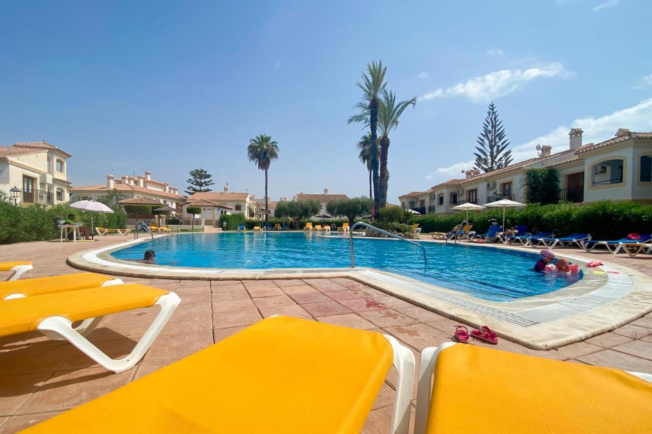 Lovely 1- Bedroom Rental With Pool, Close To The Beach Vera Exterior photo