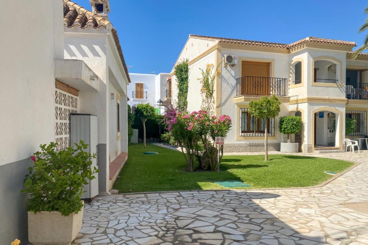Lovely 1- Bedroom Rental With Pool, Close To The Beach Vera Exterior photo